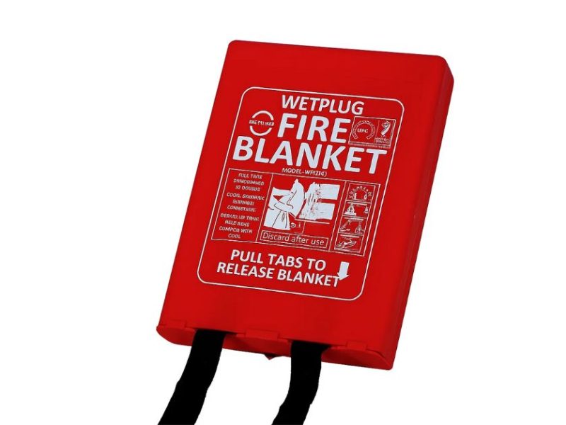 What Are the Key Features of a High-Quality Fire Blanket?