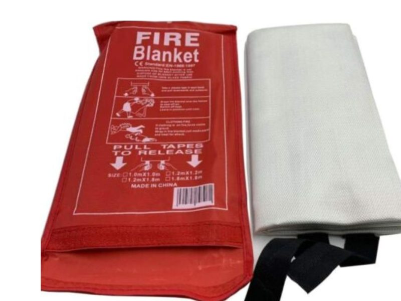 What Are the Common Mistakes People Make When Using a Fire Blanket?